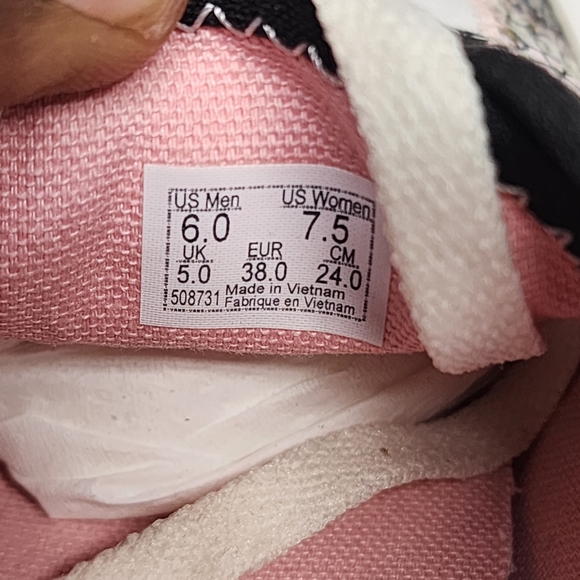 Vans Authentic Women Size Black White Checkered Skateboarding women 7.5, men 6 - Picture 10 of 11